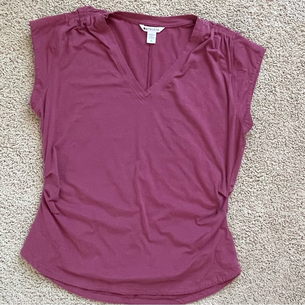 Athleta Outbound V neck Tee